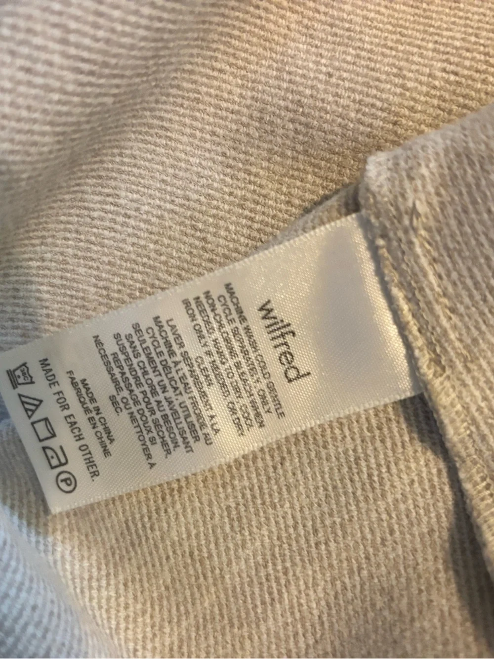 Aritzia Wilfred Textured Two-Piece Skirt & Vest Set (Herring/Birch 0)